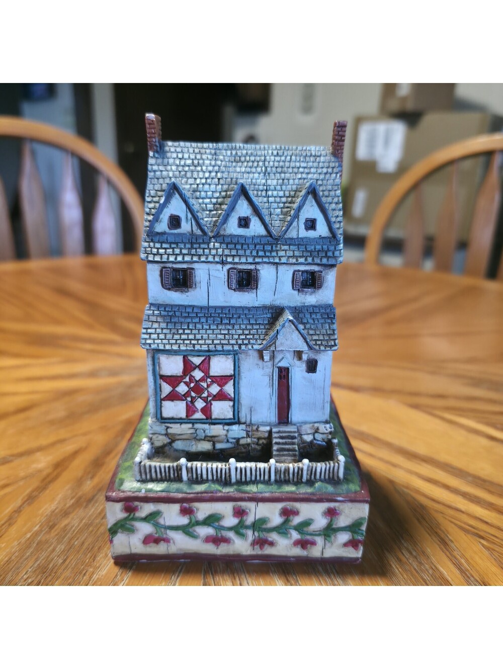 Jim Shore Three Dormers Winter Star House 2004 Heartwood Creek Figurine #0000306